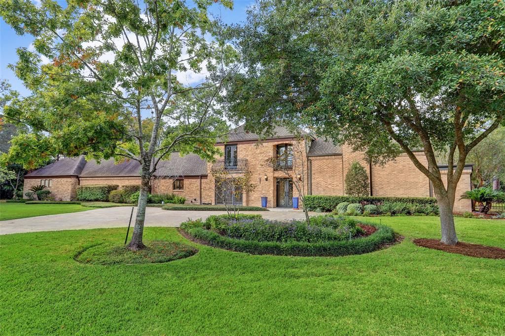 asset with id https://auctiongbm-demo.s3.eu-west-2.amazonaws.com/magnolia_house_1.jpg